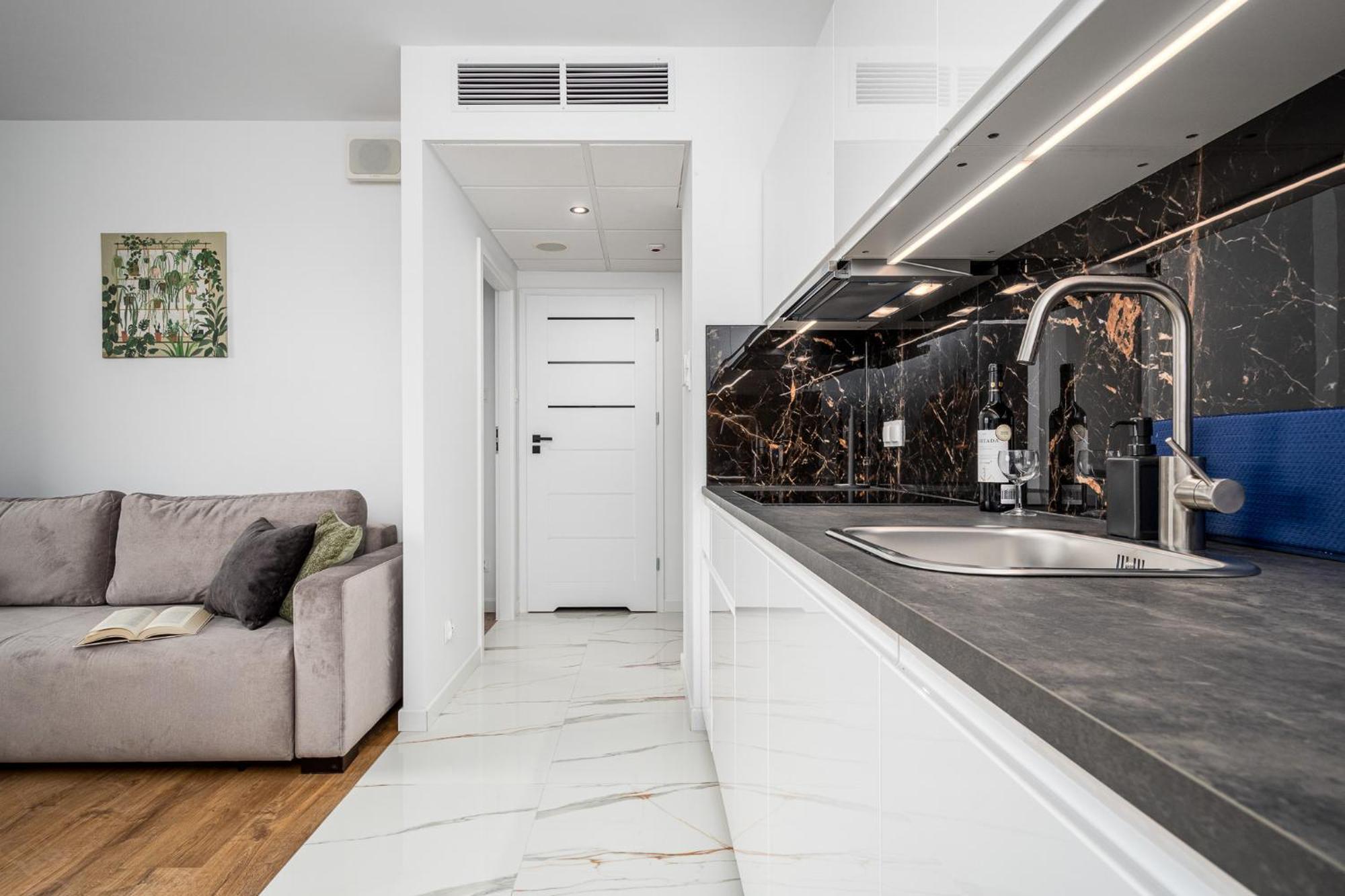 Warsaw Modern Stay Bagian luar foto